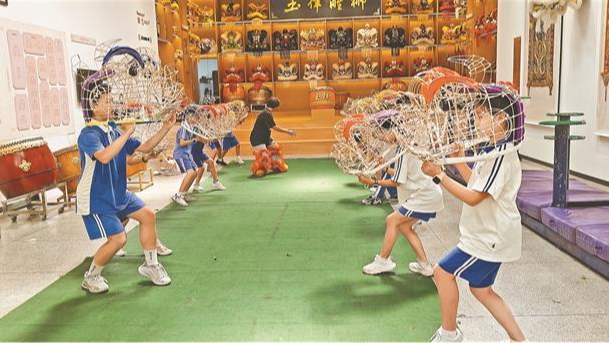 玉塘玉律社区实施醒狮育才计划