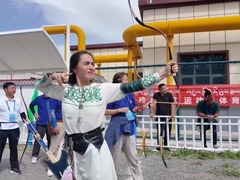 青海黄南：第八届“五彩神箭”国际民族传统射箭邀请赛精彩举行