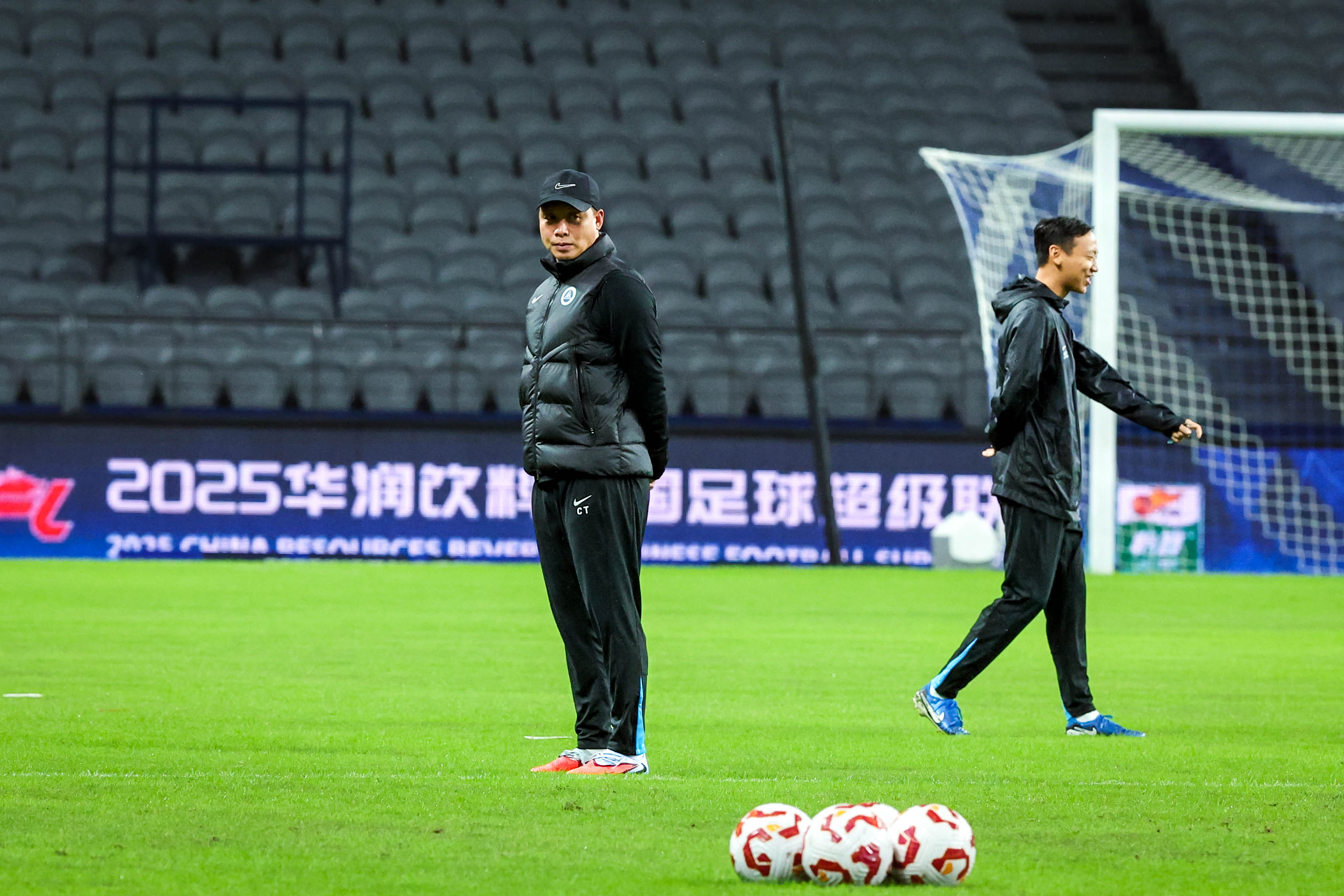 新鹏城周五战申花，陈涛强调“保级未成功，场上须冷静”