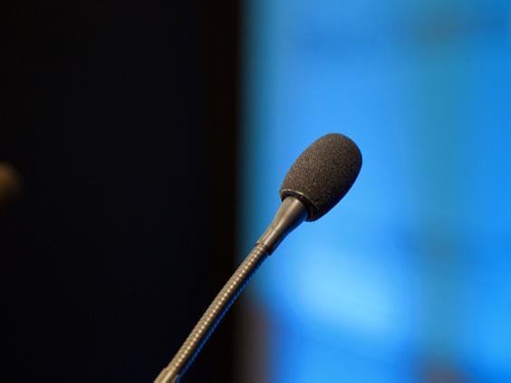 商务部新闻发言人就美对华造船等行业301调查限制措施落地答记者问