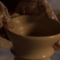 听！沉浸式体验泥与火的“声音疗愈”