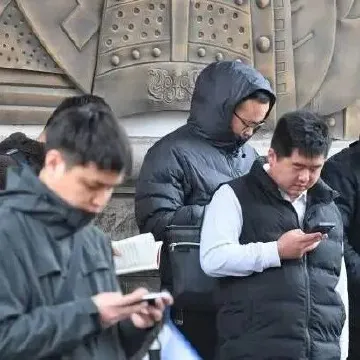 国考报考首日，最大竞争比162:1！