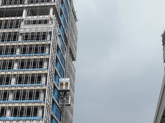 湖北：科学调度 科技助力 国庆假日赶工忙