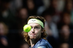 （外代二线）（33）网球——巴黎大师赛：谢尔顿晋级八强