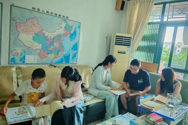 中山石岐家校携手防“两热”，织密健康防护网