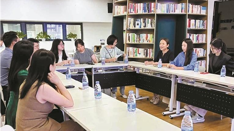 光明区新联会整合社会资源与专业力量，推动公益法律服务常态化