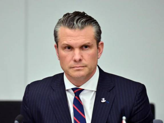 美军又击沉4艘“贩毒船”致14人死亡