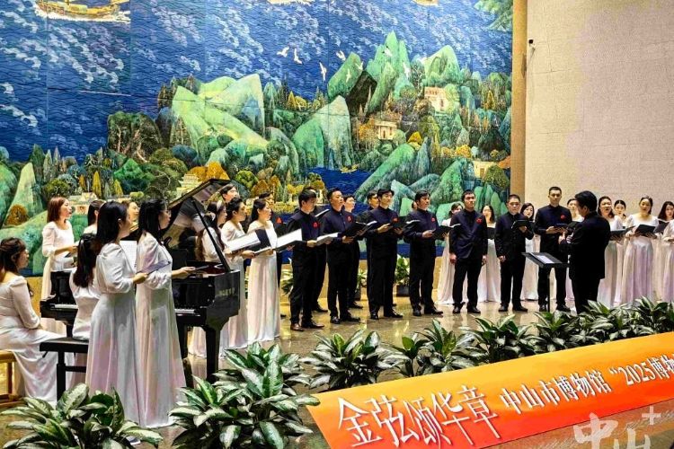 “双节”假期，市博物馆累计接待游客超13万人次