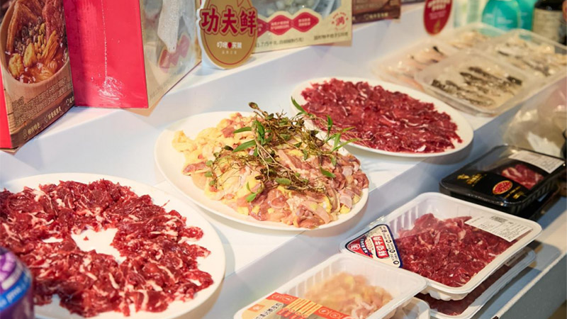 “手工鮮切”成火鍋新趨勢，叮咚買菜新鮮上桌