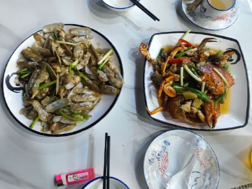 惠州“炒蛏子和螃蟹两个菜661元”引关注,市监局:已联系双方协调处理