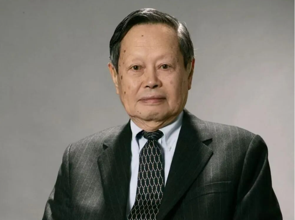 沉痛送别！杨振宁先生遗体告别仪式今日举行