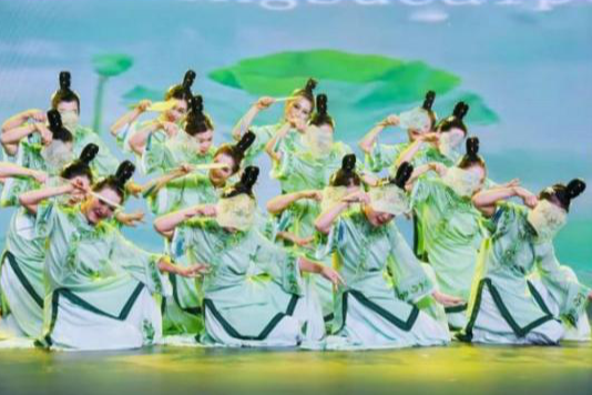 广发银行深圳分行成功举办“自在卡杯”广场舞大赛深圳站比赛