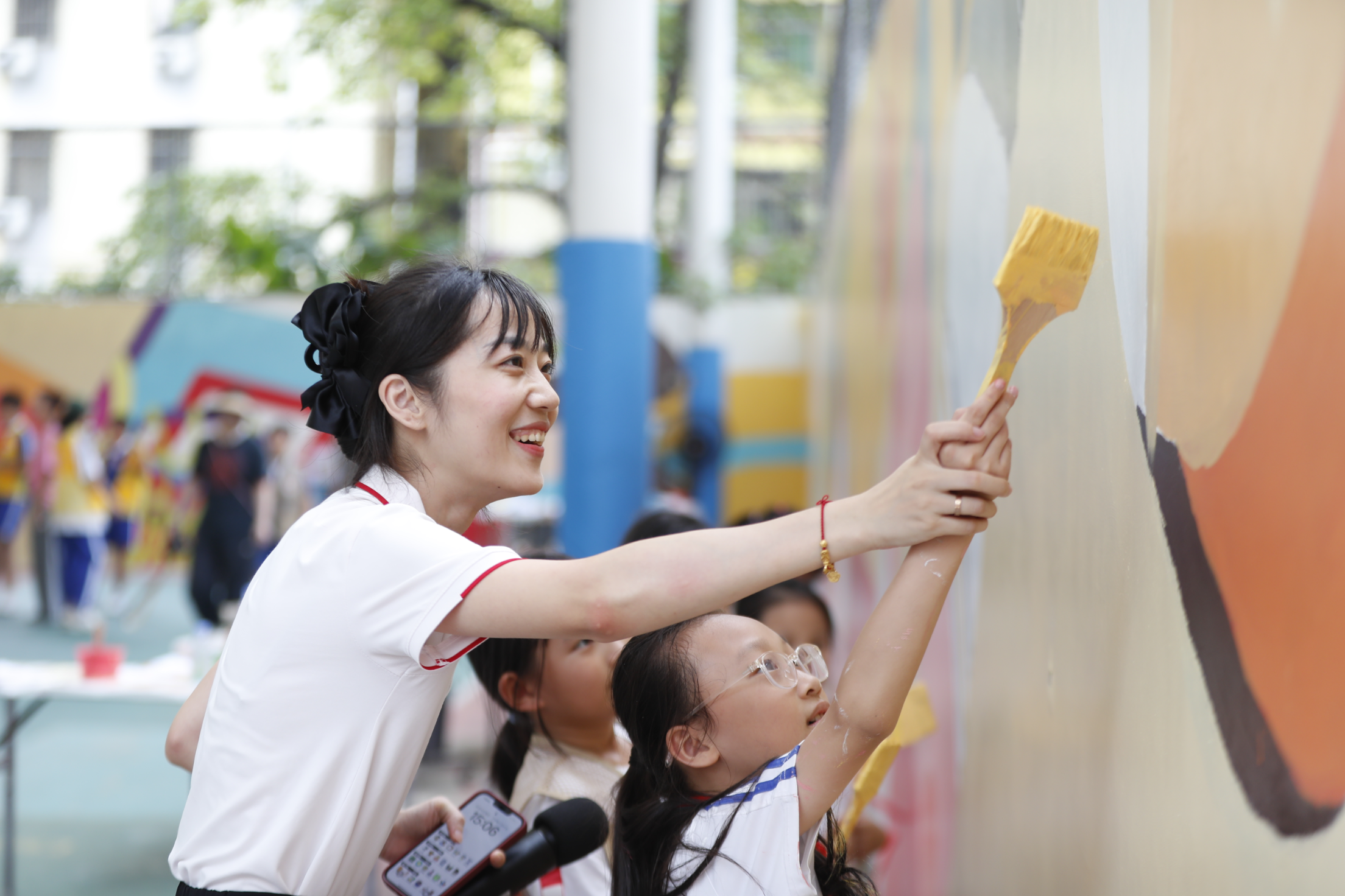 41幅墙绘绘就龙华新景，“百千万工程”凝聚众力激活城市温度