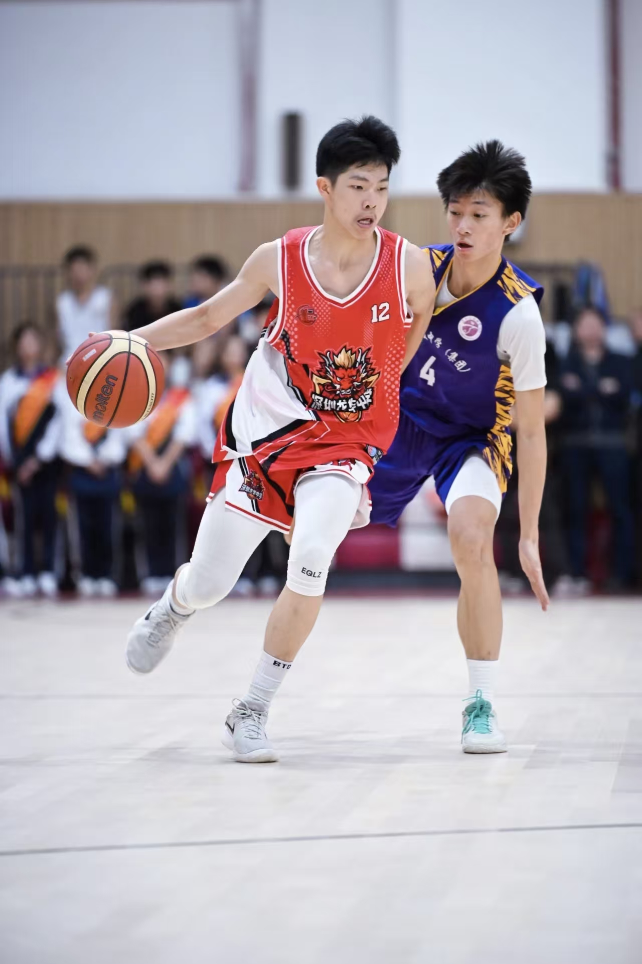 深圳这群篮球少年燃爆了！龙华中学热血逆转，勇夺市精英赛冠军