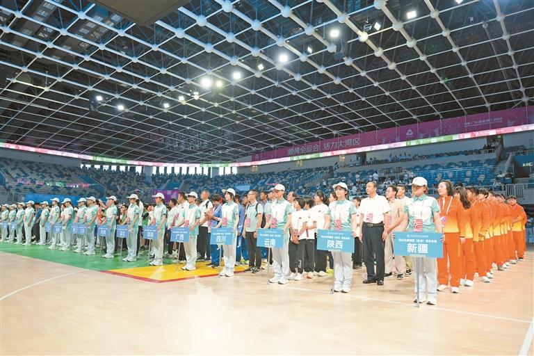 龙华：同心同行喜迎十五运 打造全民共享的体育之城