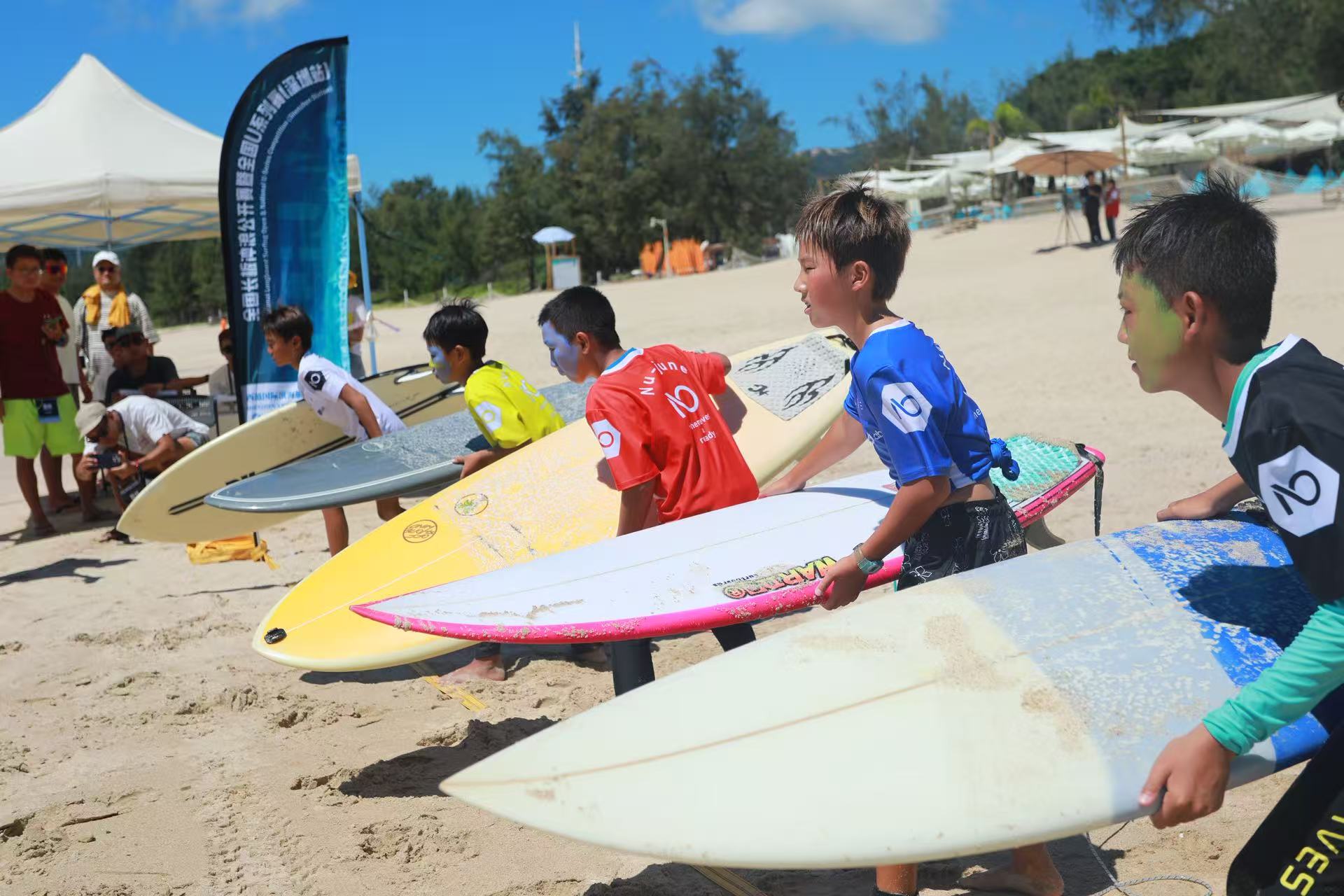 深圳西涌不止于“衝浪冠军摇篮”，更是山海间的“儿童友好”成长乐园