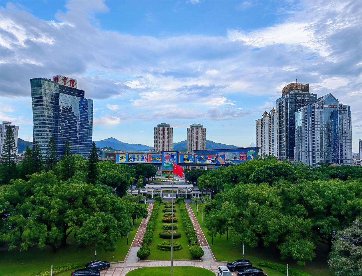 蝶变南园见证福田35载改革华章：“新”火相传 幸福升腾