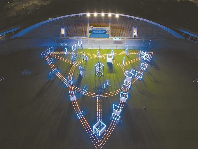 晶报特别报道 | 关于天空的梦想，在龙华全景打开