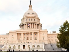 白宫东翼楼“让地”给宴会厅　还在继续筹款