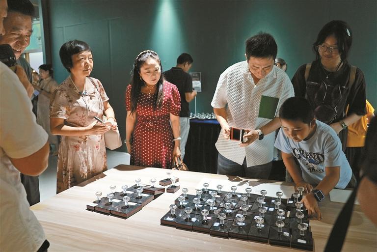 龙华这场沉浸式VR展,带您走进《山海经》中的奇幻世界