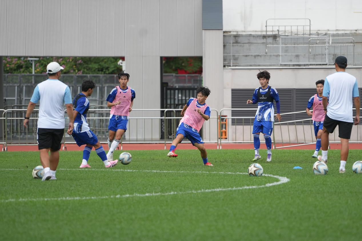 全运·宝安烽火 | 男足U18“死亡之组”球队宝安聚首，宝安体育场迎来各队首训