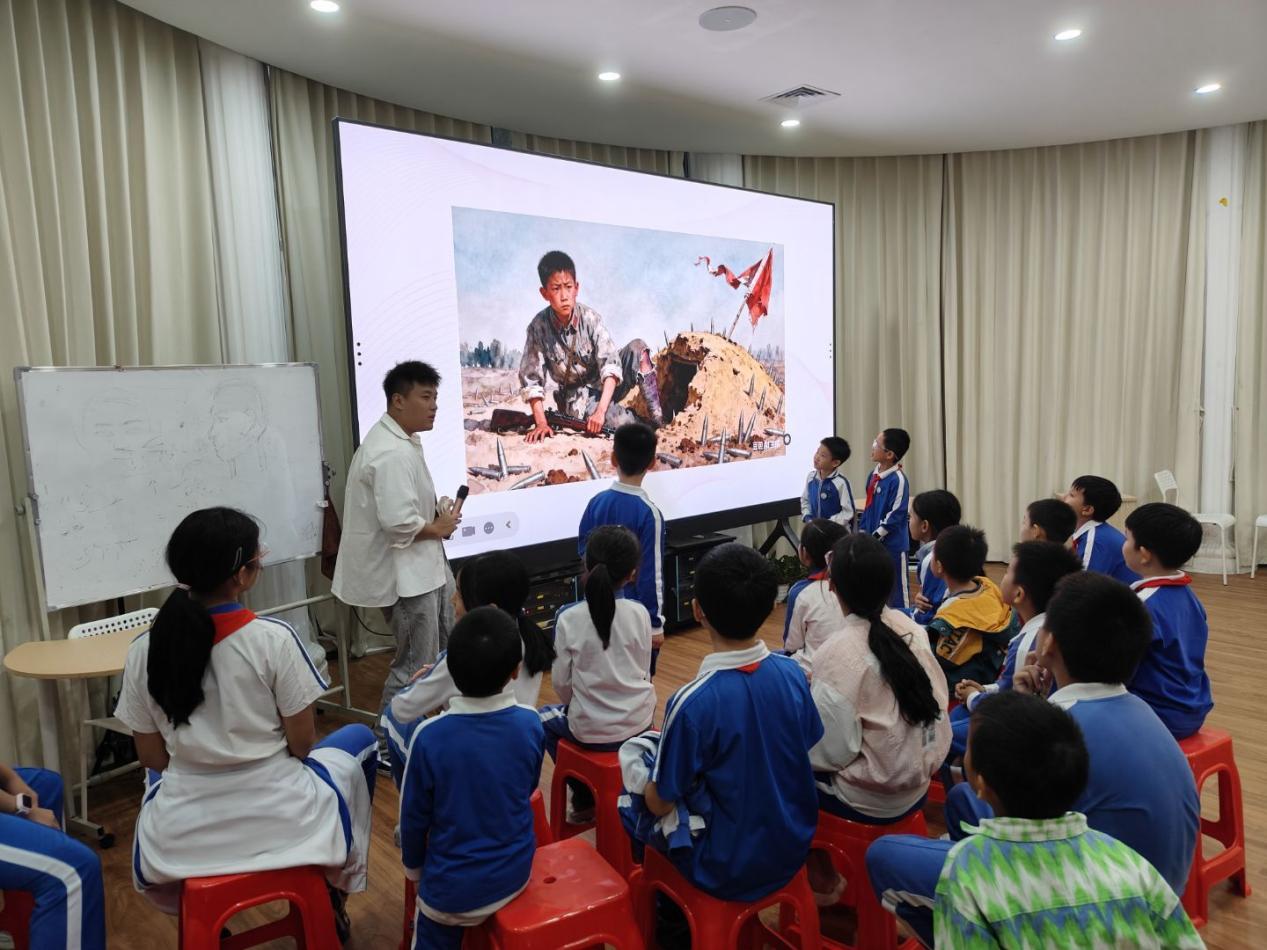 西丽街道新围社区急救知识体验营温情开营