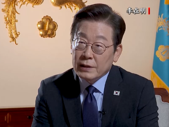 韩总统：将尽全力改善朝韩关系，努力促成离散家属尽快会面 