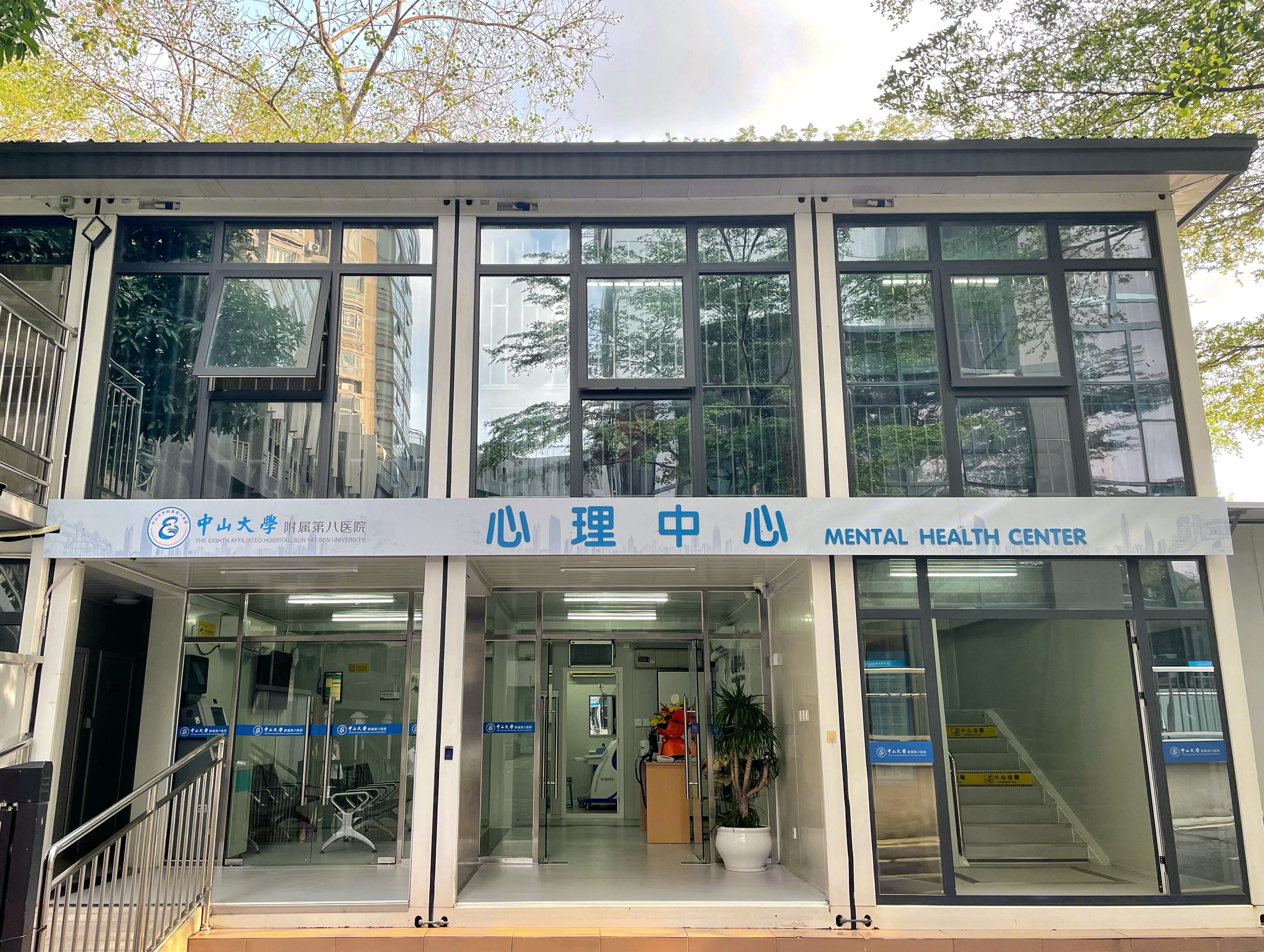 “早药晚酒，就是为睡个整觉！”37岁二胎妈妈失眠一年，真相让人心疼