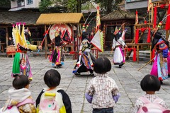 新时代中国调研行之文化中华丨600年，屯堡人把“家国情”过成日常