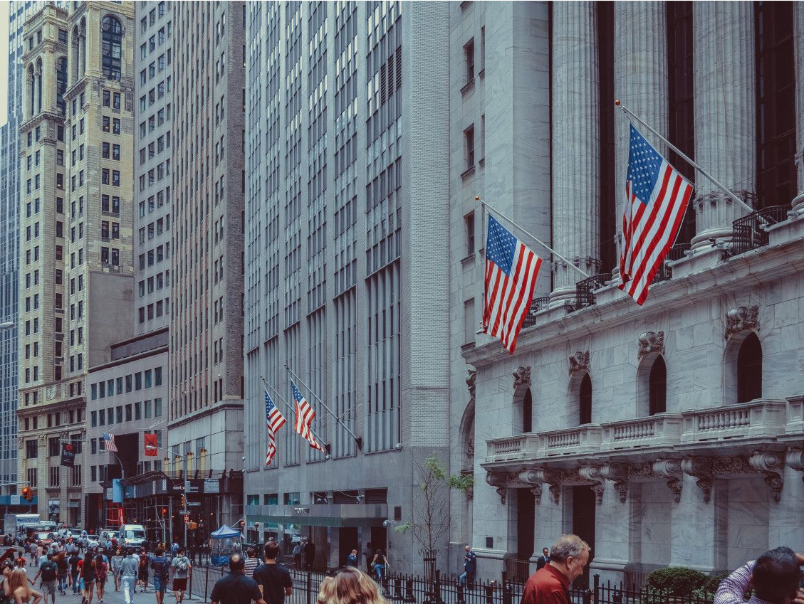 “超级周”来袭！美联储，降息稳了？