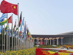 从“十五五”全球热词看中国新机遇