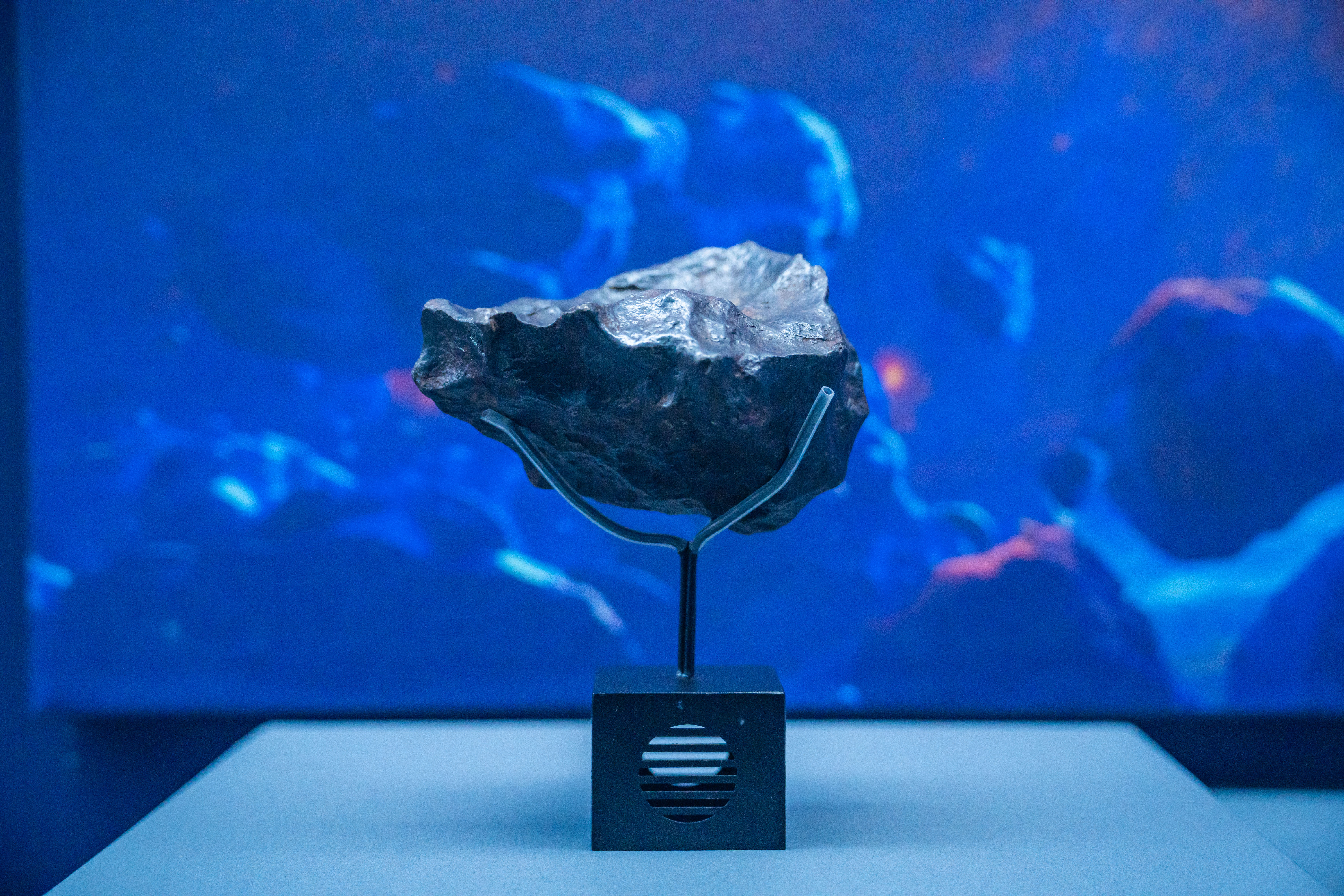 云端穿越历史,指尖解锁千年!VR带你一触即达“龙博”三大展