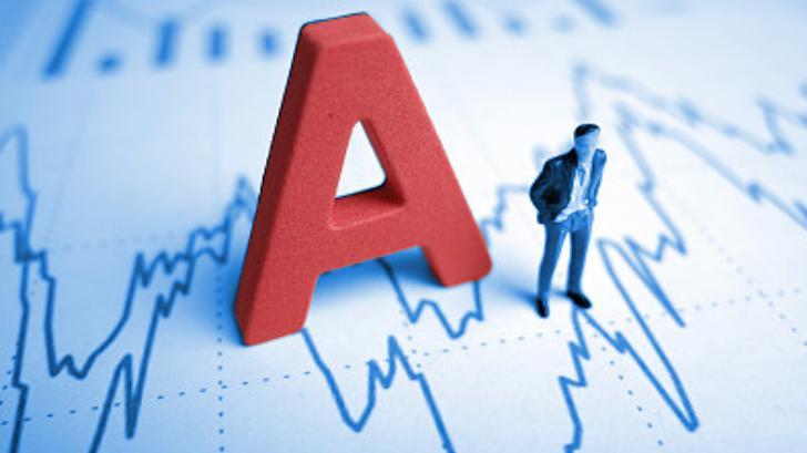 卧龙新能转型阵痛：扣非净利骤降近63% ，三季度亏损579万元