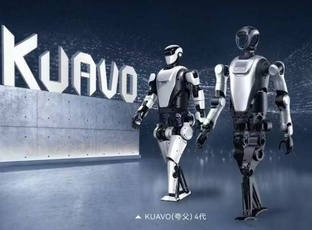 惊喜预告！深圳“0号”火炬手是机器人 | 十五运会火炬传递