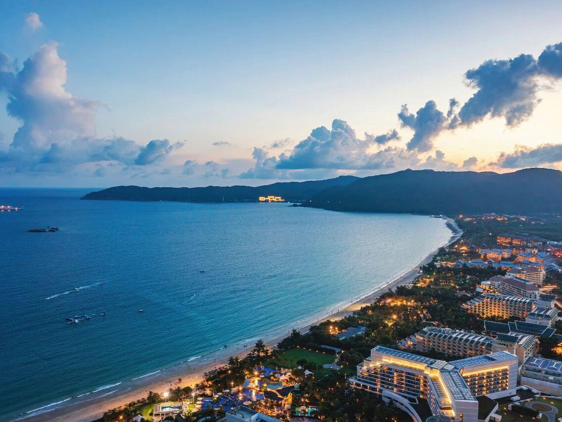 酒店海景房把“清晰看军港”当卖点泄密被查