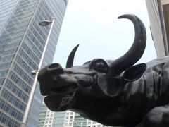 “双端”改革协同发力 构建资本市场投融资平衡新格局