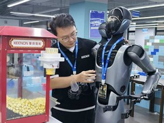 新华鲜报|“向新力”到“向心力”！一线感知中国外贸外资活力