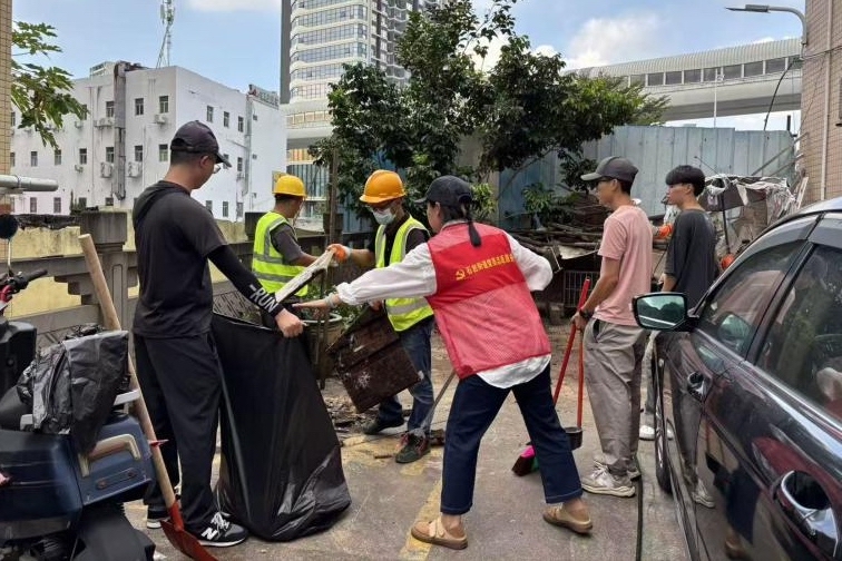 党群联动，织密健康防护网！宝安石岩上屋社区打响“双热”防控立体战