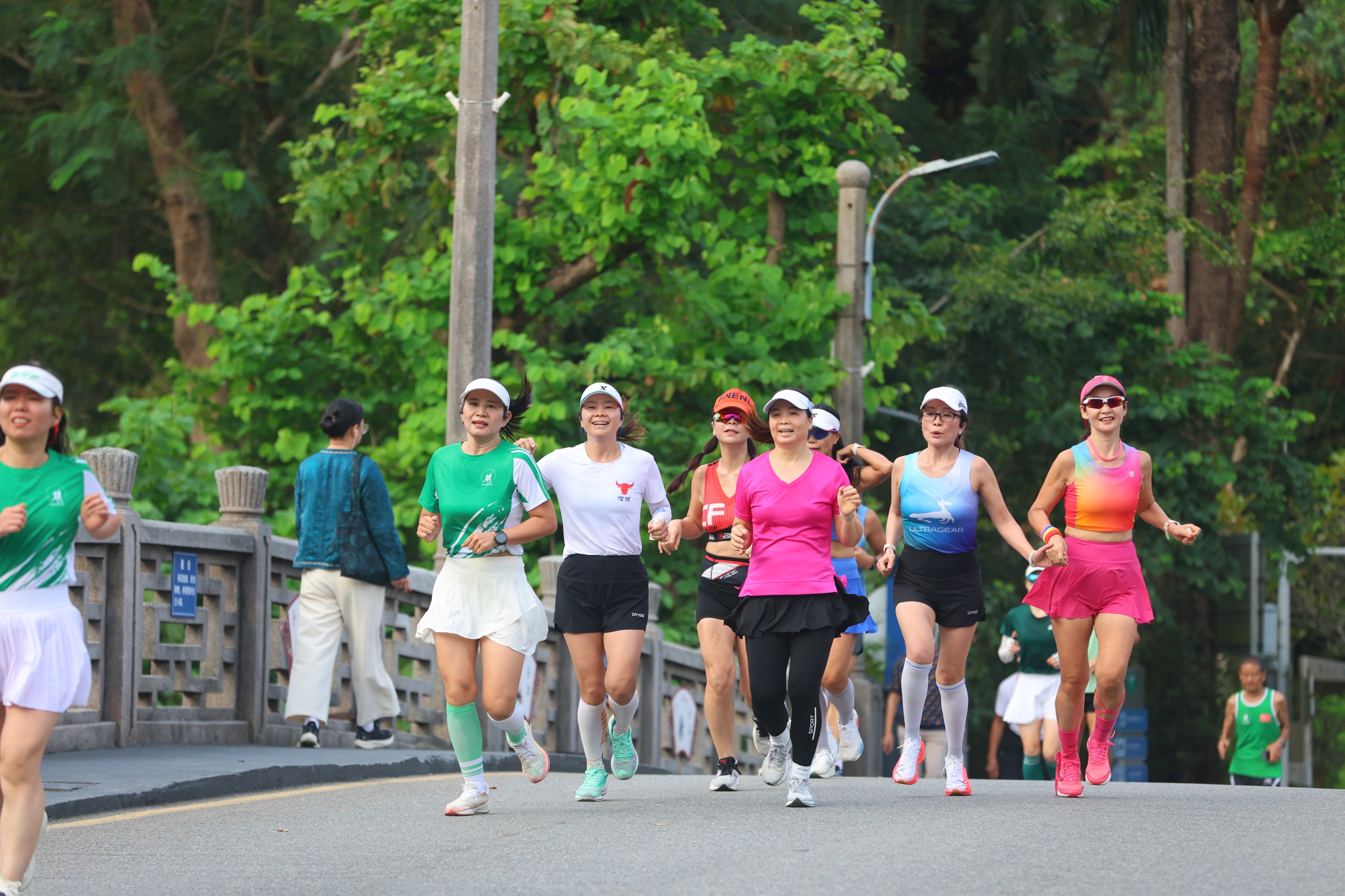 罗湖区全民健身活动月启动  区属公共体育场馆超长时段公益开放