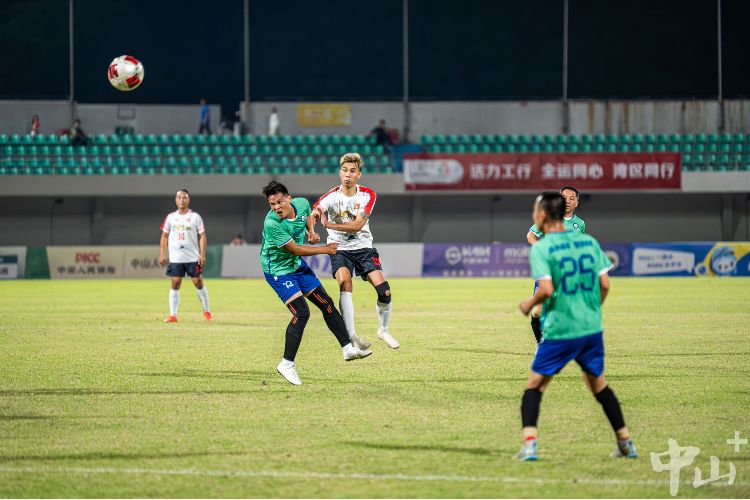 “中山镇超”上演进球大战 黄圃队4:2战胜板芙队