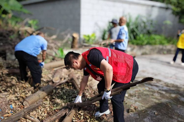 “双节”期间，中山板芙镇全域动员筑牢“两热”防控防线