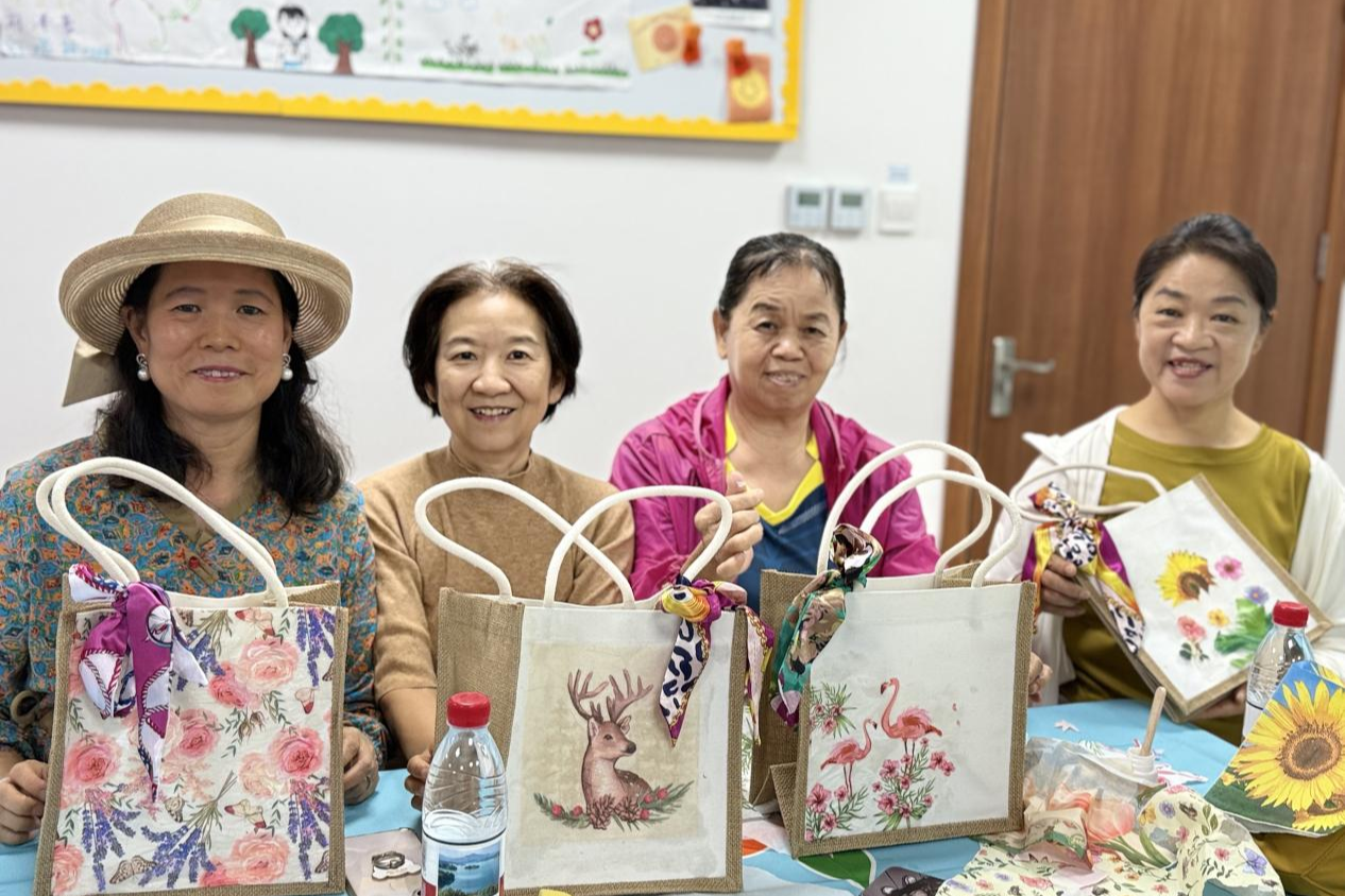 多元服务点亮老年幸福生活!福田街道福民社区敬老月活动暖心启动