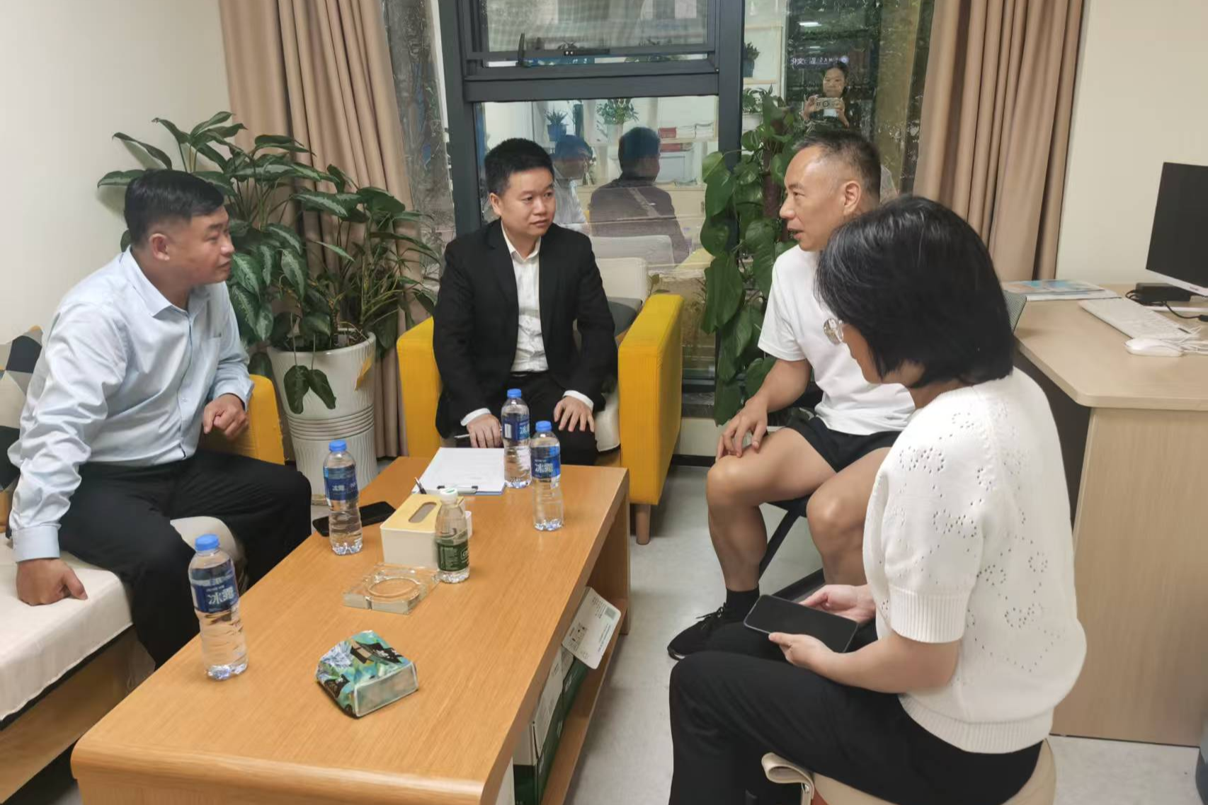 深巴桂湾车队进社区问需，精准优化公交服务