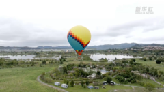 四川南充：“低空游”瞰江畔湿地美景