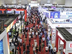 “向新”“向智”见证“中国第一展”底气与韧性