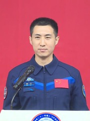 神舟二十一号航天员武飞：将个人梦想融入祖国航天的辉煌征程是时代赋予我的最大幸运