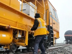 秀我中国｜国庆假期，青海一线工作者坚守岗位风雪护平安