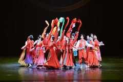 来北京舞蹈学院剧场 欣赏中外舞蹈文化之美