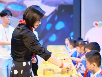 “全民全运·同心同行”  中国围棋协会主席常昊走进罗外小学
