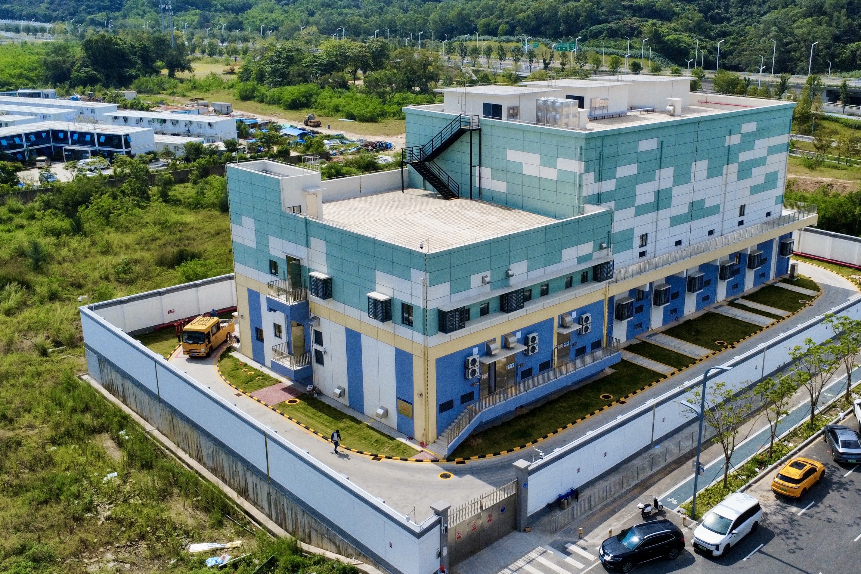 全球最大乐高乐园用上“专属电”！110千伏鹏南输变电工程在大鹏新区投产
